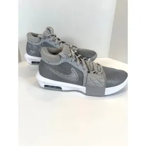 Nike Lebron Witness 8 Team Bank Basketball Shoes M12 Regular Wolf Grey/White
