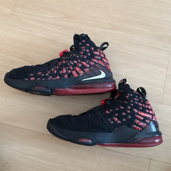 NIKE LENRON XVII INFRARED GS BIG KID BASKETBALL SHOES HIGH TOP RED BLACKSZ 5.5Y