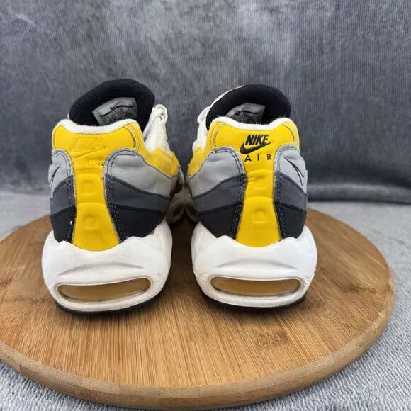Nike Mens Air Max 95 Size 8.5 Grey Yellow Basketball Training Comfort Sneakers