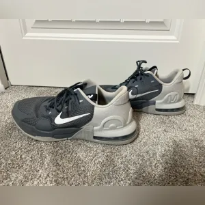 Nike Men's Air Max Alpha Trainer 5 Men's Training Shoes size 13