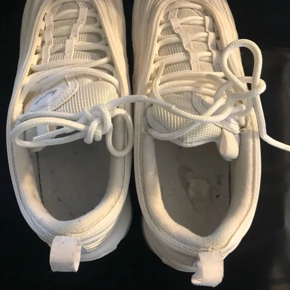 Nike Men's Athletic Shoes - White