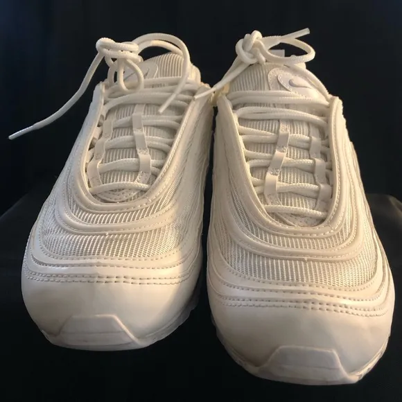 Nike Men's Athletic Shoes - White