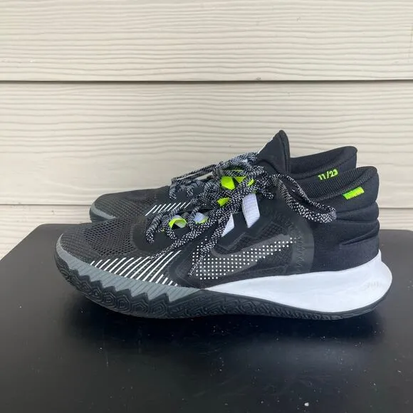 Nike Men's Kyrie Flytrap  Black and White Shoes Sneakers Sz 9.5 Style CZ4100-002