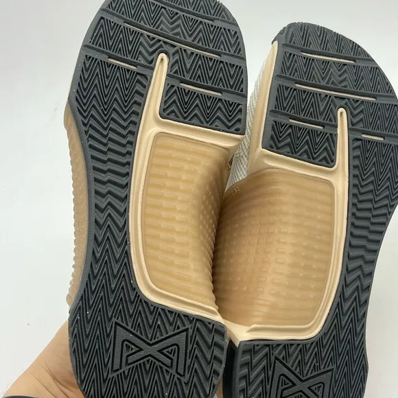 Nike Men's White and Tan Training Shoes