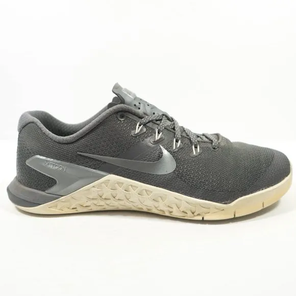 Nike Metcon 4 Cross Training Shoes - Women's Size 9