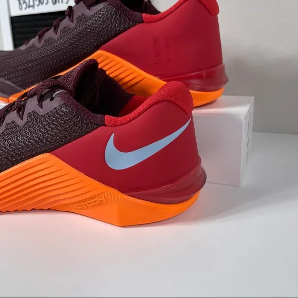 NIKE METCON 5 NIGHT MAROON ORANGE MENS TRAINING SHOES SIZE 9 WEIGHTLIFTING GYM R
