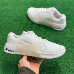 Nike  Metcon 9 Low Womens Training Shoes White DZ2537-103 VNDS Sz 10