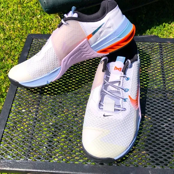 Nike Metcon Premium (DM0335-155) White Doll Light Training Shoes Womens 10