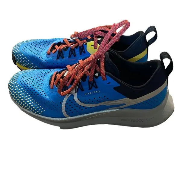 Nike React trail Pegasus 4 running shoes