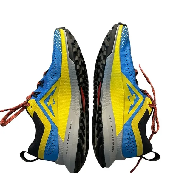 Nike React trail Pegasus 4 running shoes