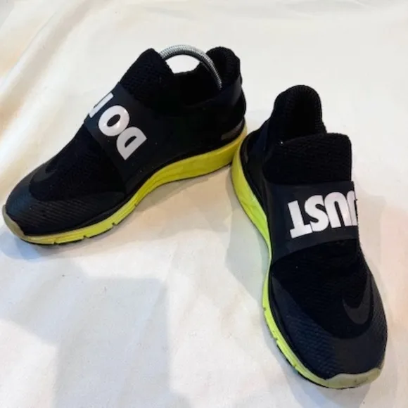 Nike RETIRED JUST DO IT LUNARLON Laceless Training Shoe 8.5​​​​​​
