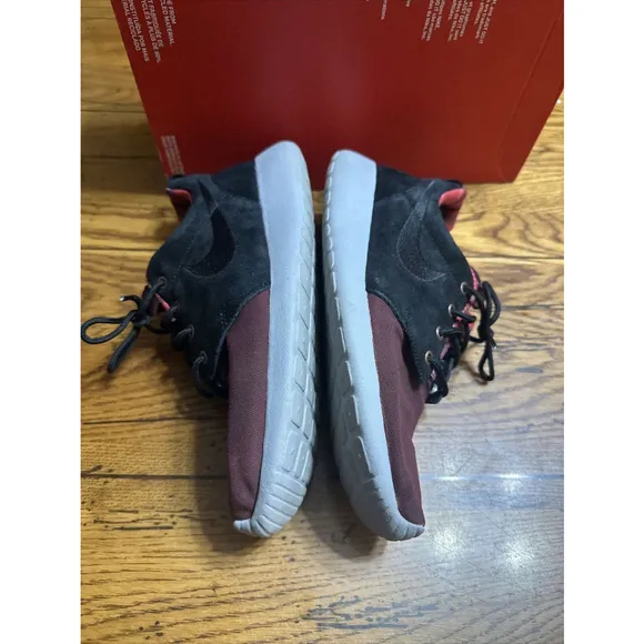 Nike Roshe One Premium Size 8 Men Night Maroon Running Comfortable New