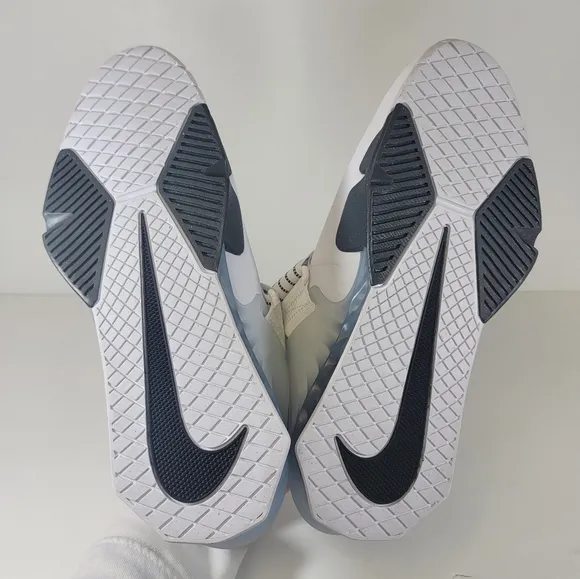 Nike Savaleos White Weightlifting Training Shoes White CV5708-100