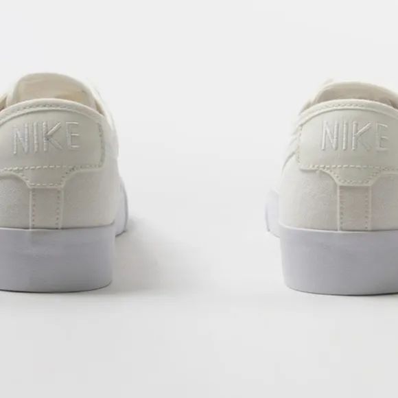 Nike SB Blazer Court Skate Shoes - Sail/White/Sail White - Men's 7/Ladies 8.5