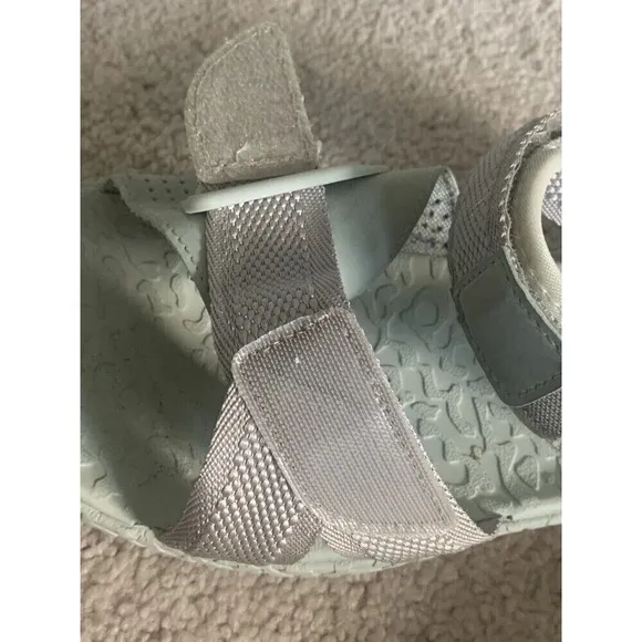 Nike Shoes Men’s 6 Sandals ACG Air Deschutz Sport Outdoor Casual Cream Women 7.5