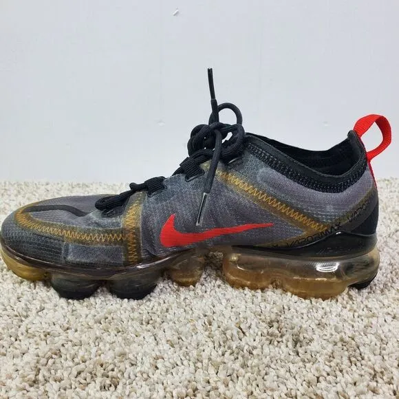 Nike Shoes Womens Size 7 Air Vapormax Sneakers Running Comfort Style Bag