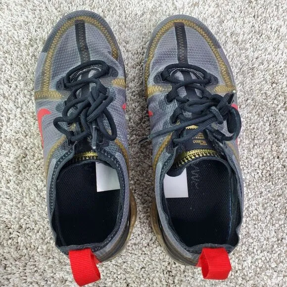 Nike Shoes Womens Size 7 Air Vapormax Sneakers Running Comfort Style Bag