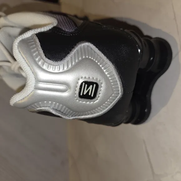 Nike Shox TL