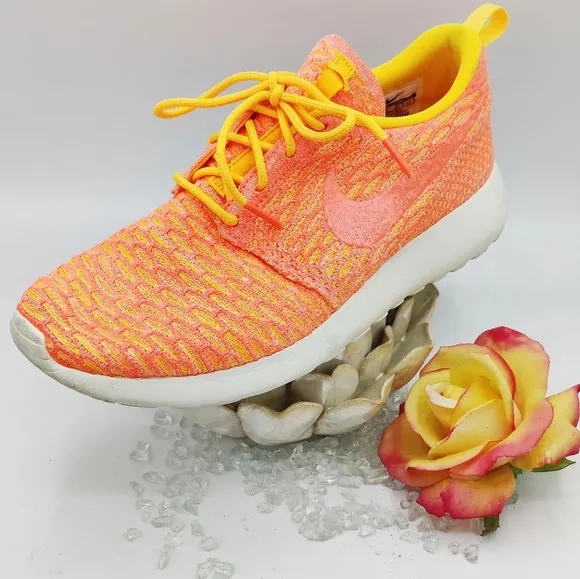 Nike Sneakers | Orange/Mango Roshe Fly Knits / Orange &amp; Yellow