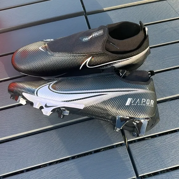 Nike Vapor Edge Pro 360 Black Football Cleats (AO8277-001)