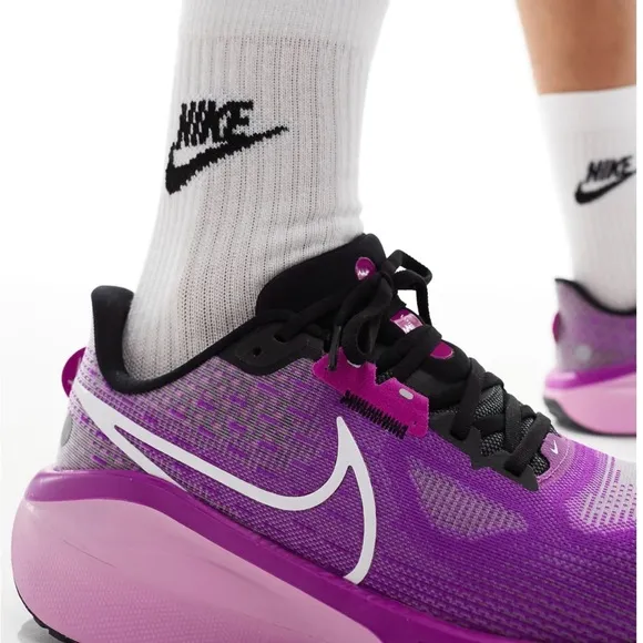 Nike Vomero 17 Running Shoes Hyper Violet/Black/Vivid Grape/White