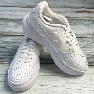 Nike Women’s Court Vision Alta LTR White size 7 ( DM0113 - 100 )