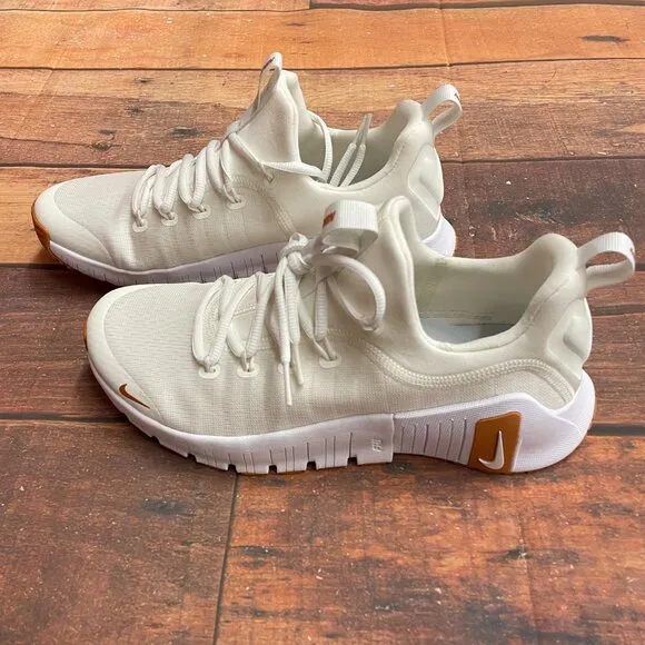 Nike Women's Free Metcon 6 &quot;Sail Monarch&quot; Training Shoes