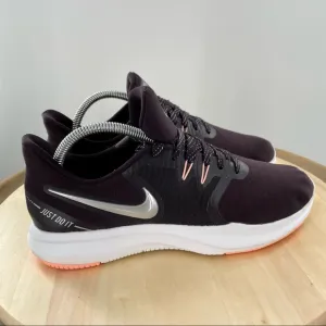 Nike Women's In-Season TR 8 Women's Training Shoes size 9