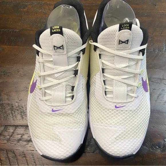 Nike Women’s Metcon 7 White Light Lemon Twist Wild Berry Training Shoes Size 9.5