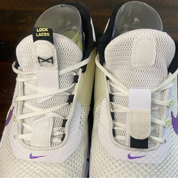 Nike Women’s Metcon 7 White Light Lemon Twist Wild Berry Training Shoes Size 9.5