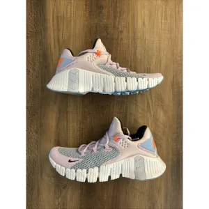 Nike Womens Size 7 Free Metcon 4 Worn Blue Lavender Training Shoes CZ0596-555