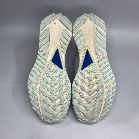 Nike Women's Size 8 Pegasus Trail 4 Running Shoes