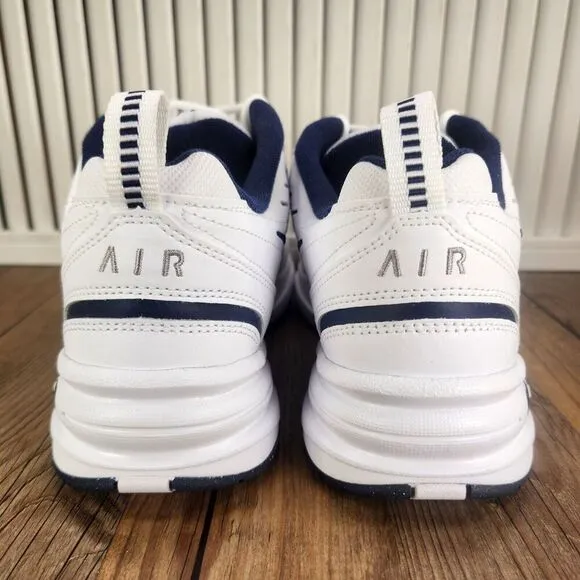 Nike Air Monarch IV Mens Sz 9 White Silver Dad Training Sneaker Shoes 415445-102