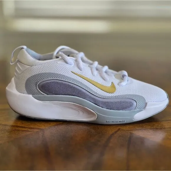 Nike IsoFly Baskeyball Shoes Girls Size 1Y 1 White Metallic Gold Grey FN4384-100