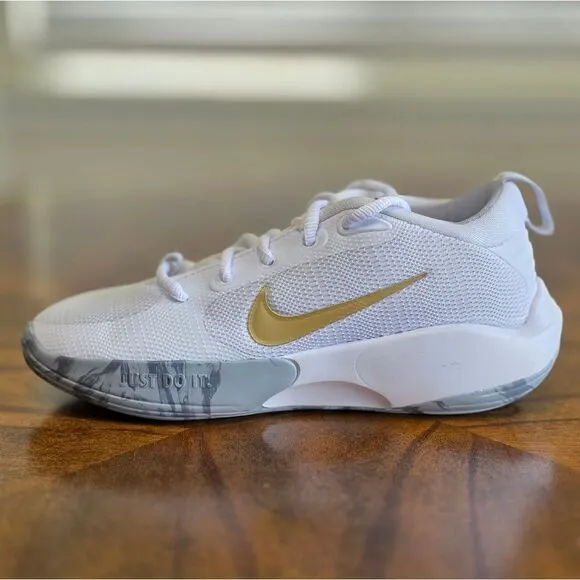 Nike IsoFly Baskeyball Shoes Girls Size 1Y 1 White Metallic Gold Grey FN4384-100