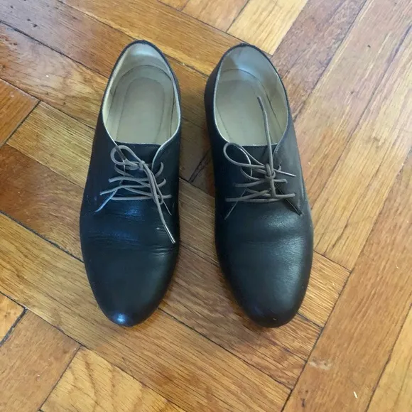 Nislo Oliver Oxford