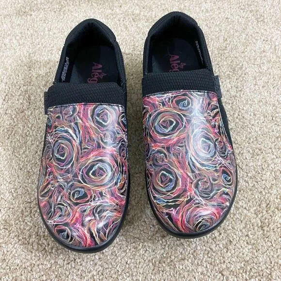NWOB Alegria Multicolor Abstract Print Slip On Comfort Shoes Nonslip Size EU 38