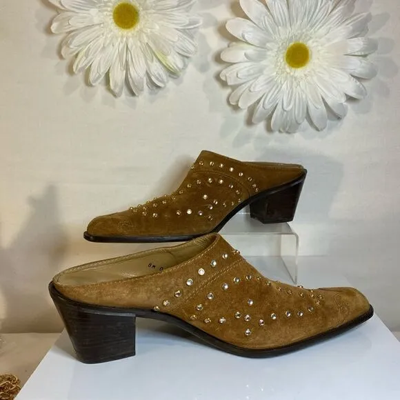 NWOB Stuart Weitzman Leather