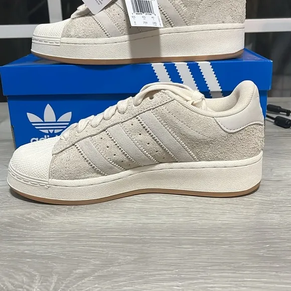 NWT Adidas Originals Superstar XLG Women's Shoes - Beige/Wonder White - IG2124