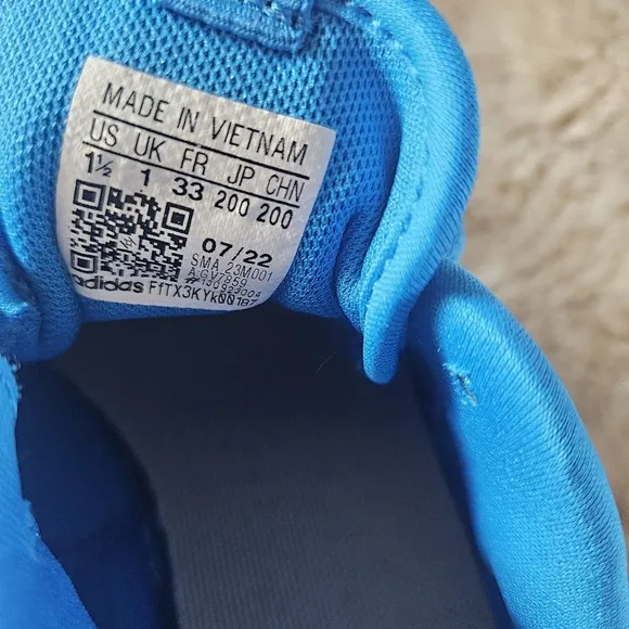 NWT ADIDAS RACER TR 2.0 UNISEX KIDS SHOES, GV7859, Blue/White/Dark Blue