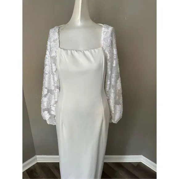 NWT Black Halo Tiana Burnout-Sleeve Column Gown $460