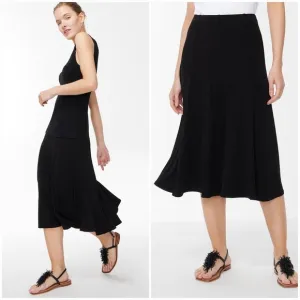 NWT Chico's Travelers Classic Jordan Minimalist Midi Swing Skirt in Black M/8