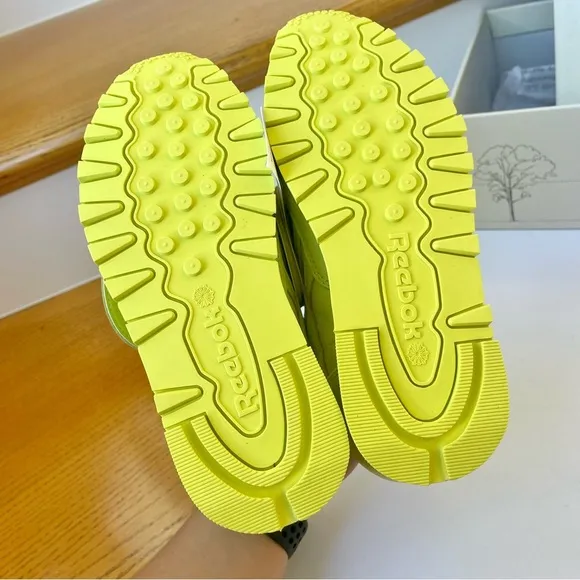 NWT Eames x Reebok Collab Sneaker Aloe Yellow Green Neon Sneakers Unisex shoes