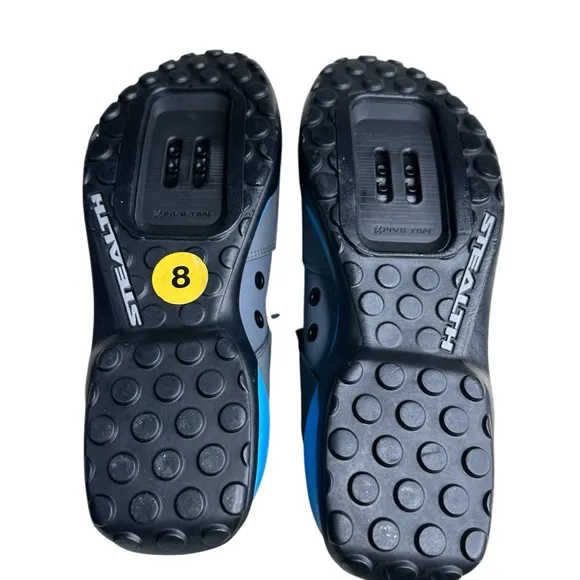 NWT Five Ten Kestrel Lace Mountain Bike Shoes. Women’s size 8