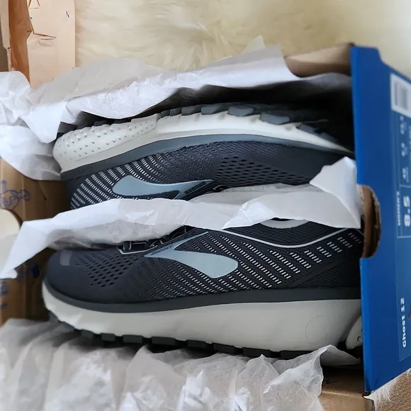 NWT IOB Brooks Ghost 12 Women's Size 8.5 Running Sneakers 🩶🏃‍♀️💙