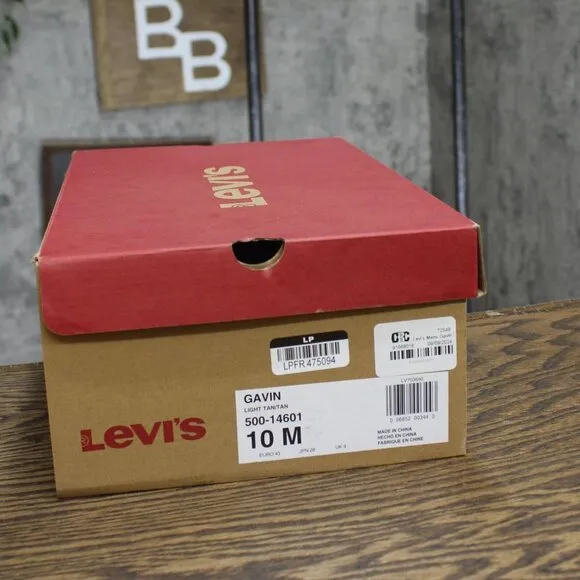 NWT Levi's Gavin Synthetic Leather Casual Lace Up Sneaker Light Tan Brown 10