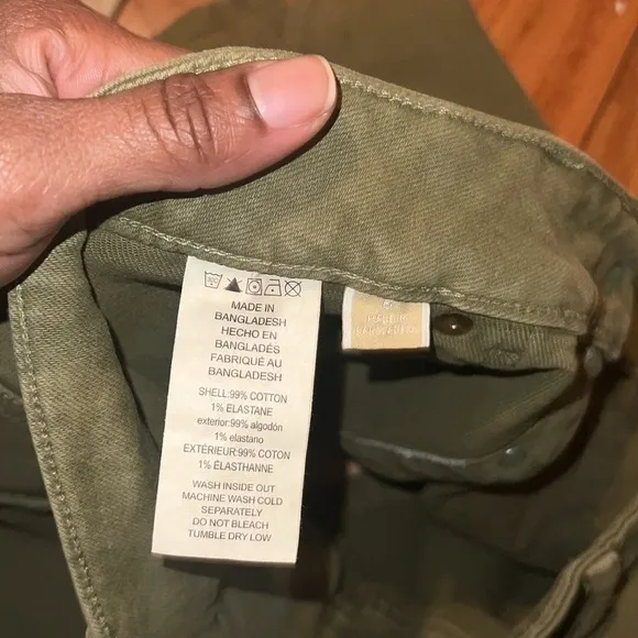 NWT Michael By Michael Kors Olive Button-Front Denim Skirt size 6