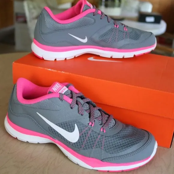 NWT Nike Flex TR 5 Sneaker Shoes Style 724858 – Gray/Pink, Size 6.5