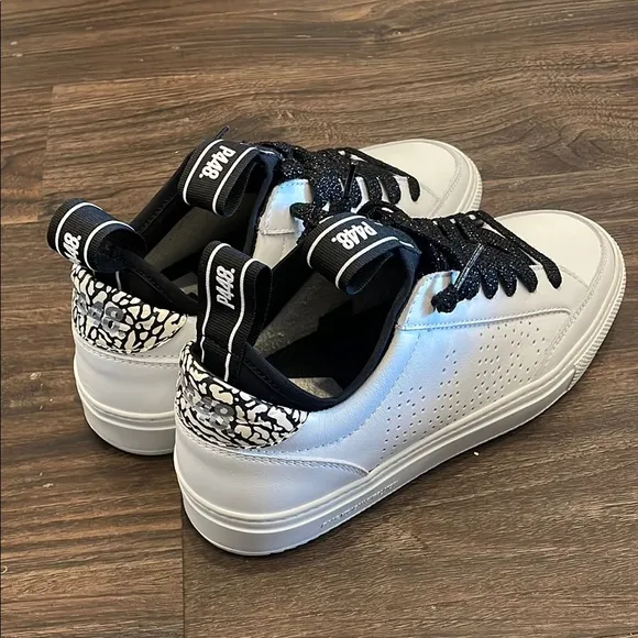 NWT P448 Women’s Sohosock White Sneakers
