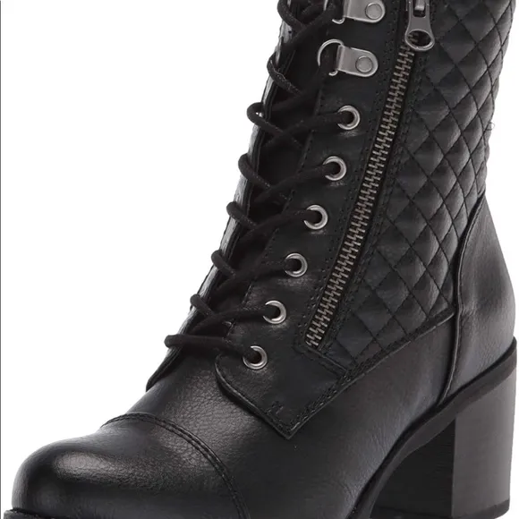NWT WHITE MOUNTAIN Shoes Dorsett Women's Lace-up Stacked Heel Bootie Black Sz 9